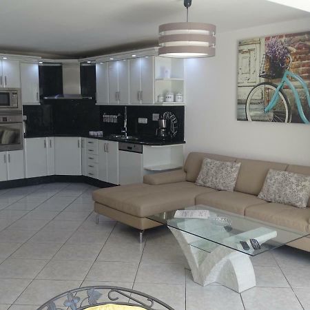 Happy Days Apartment Puerto del Carmen  Luaran gambar